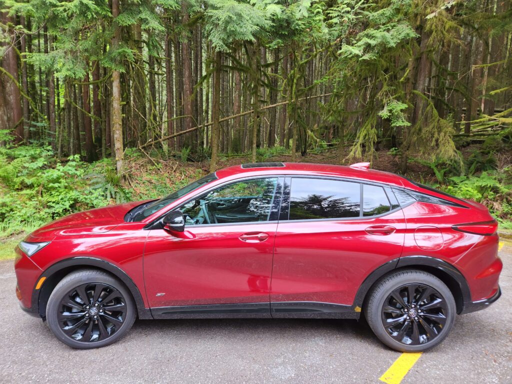 2025 Buick Envista Profile