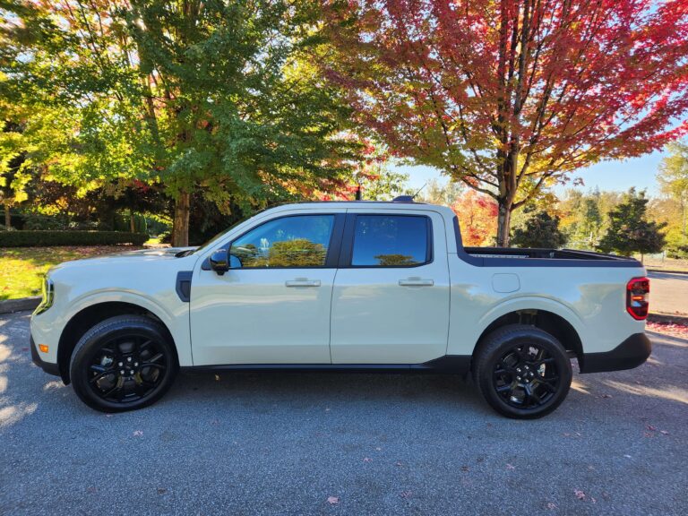 2025 Ford Maverick Profile